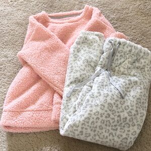 Women’s Muk luk pajamas